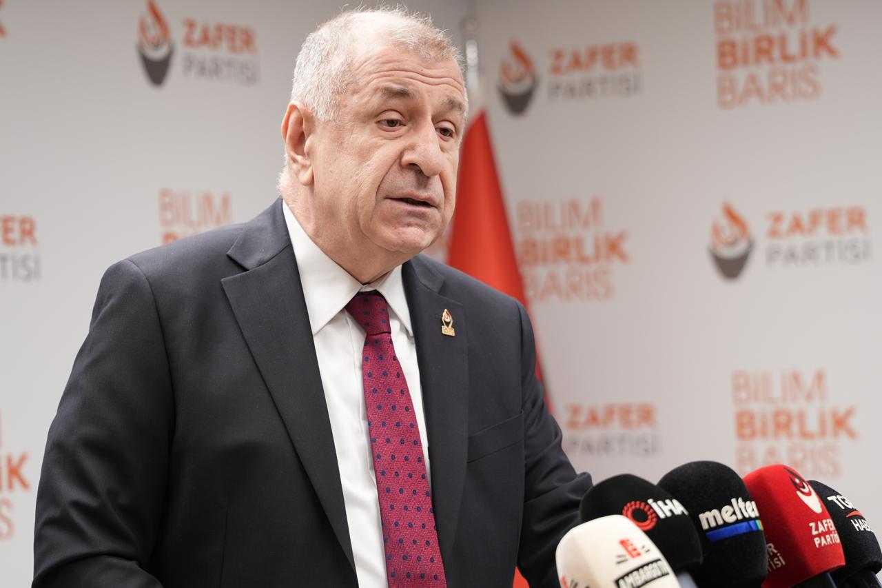 Özdağ’dan Çarpıcı İddia: 'Öcalan Serbest Kalıp Yeni Partinin Başına Geçecek!'